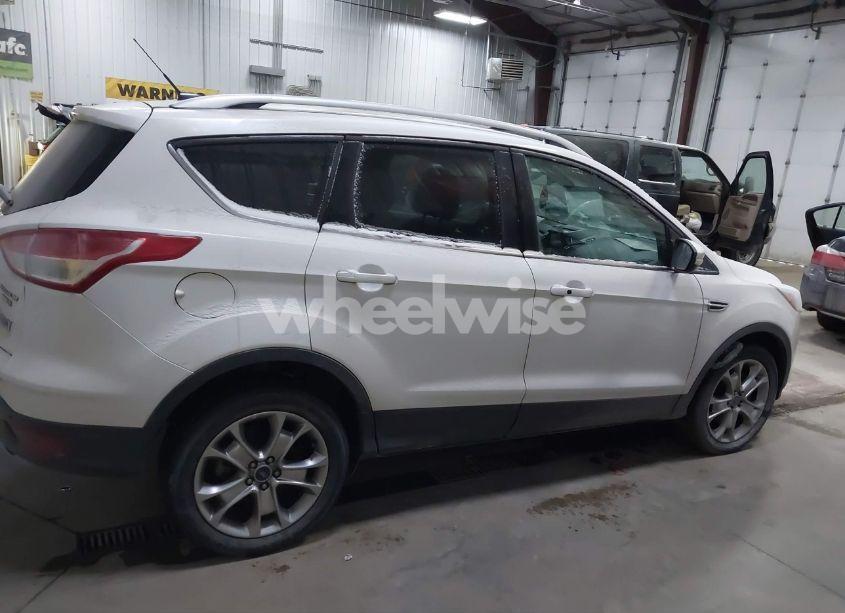Photo 13 of 2014 Ford Escape TITANIUM (VIN 1FMCU9J99EUA15739)