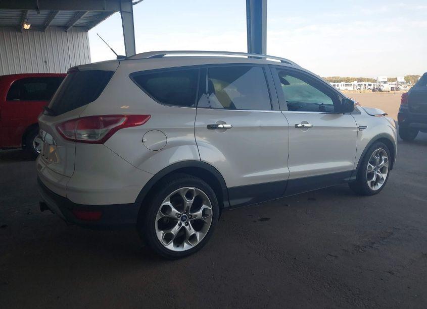 Photo 4 of 2015 Ford Escape TITANIUM (VIN 1FMCU9J99FUB49295)