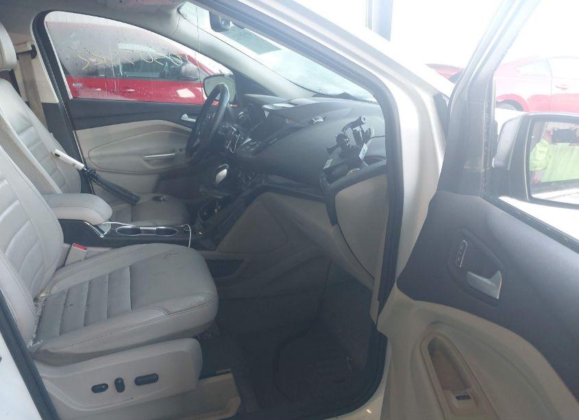 Photo 5 of 2015 Ford Escape TITANIUM (VIN 1FMCU9J99FUB49295)