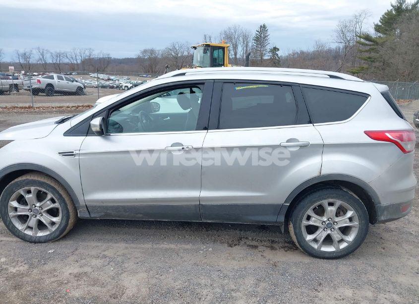 Photo 15 of 2015 Ford Escape TITANIUM (VIN 1FMCU9J99FUB71054)