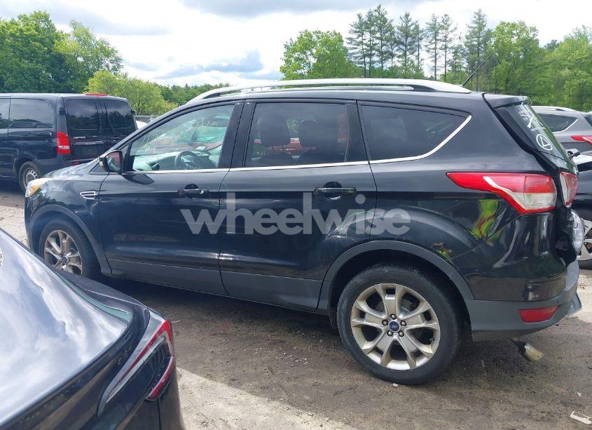 Photo 14 of 2015 Ford Escape TITANIUM (VIN 1FMCU9J99FUC00052)