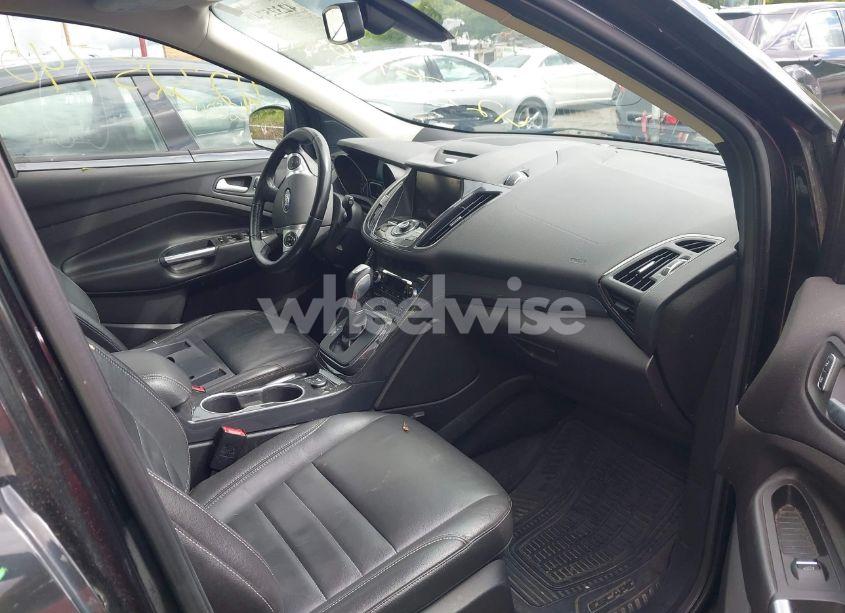 Photo 5 of 2015 Ford Escape TITANIUM (VIN 1FMCU9J99FUC00052)