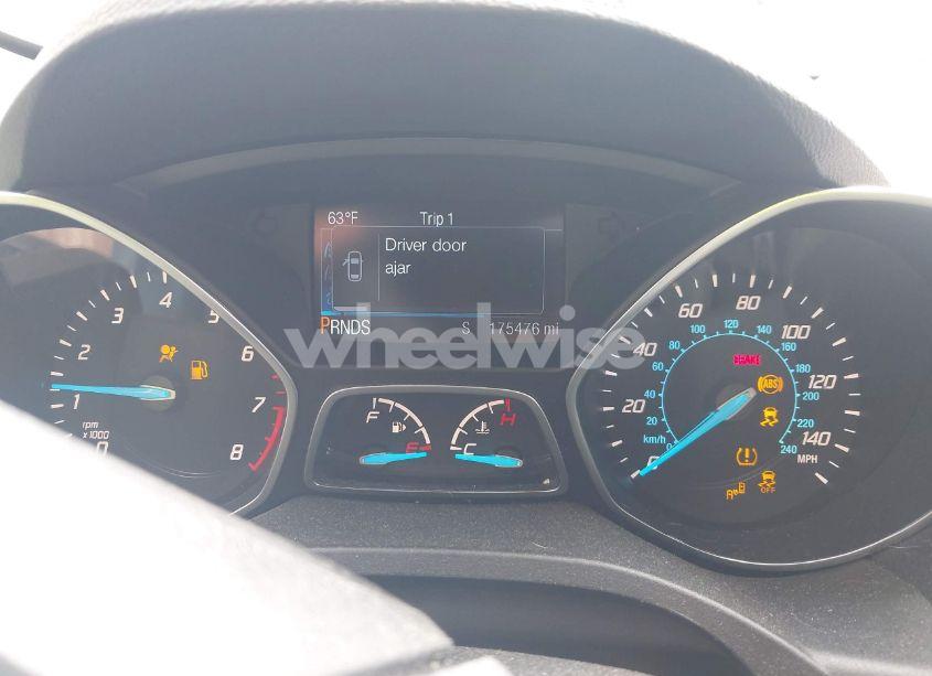 Photo 7 of 2015 Ford Escape TITANIUM (VIN 1FMCU9J99FUC00052)