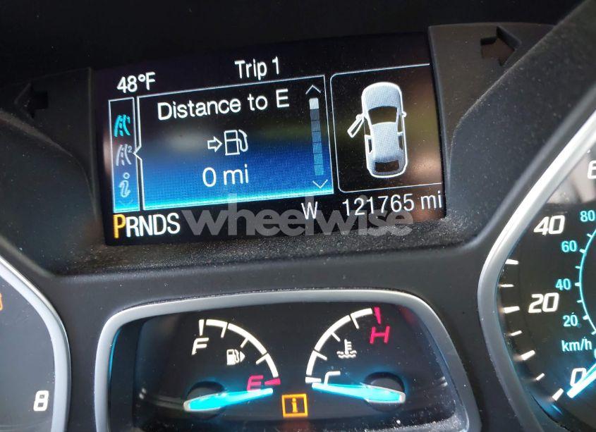 Photo 15 of 2016 Ford Escape TITANIUM (VIN 1FMCU9J99GUB30425)