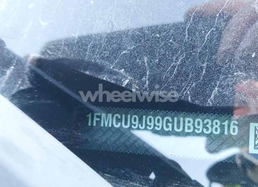 Photo 9 of 2016 Ford Escape TITANIUM (VIN 1FMCU9J99GUB93816)