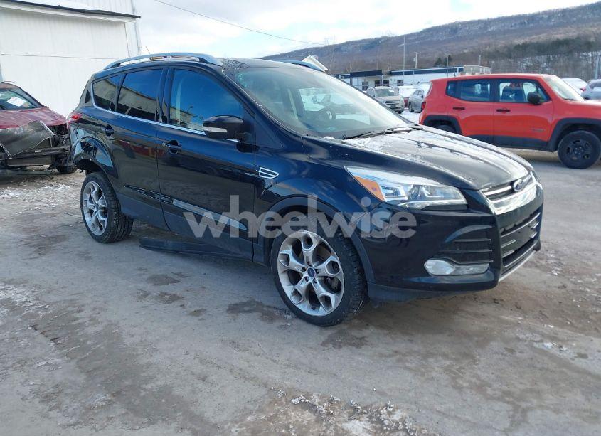 2016 Ford Escape TITANIUM (VIN 1FMCU9J99GUC49172) main photo