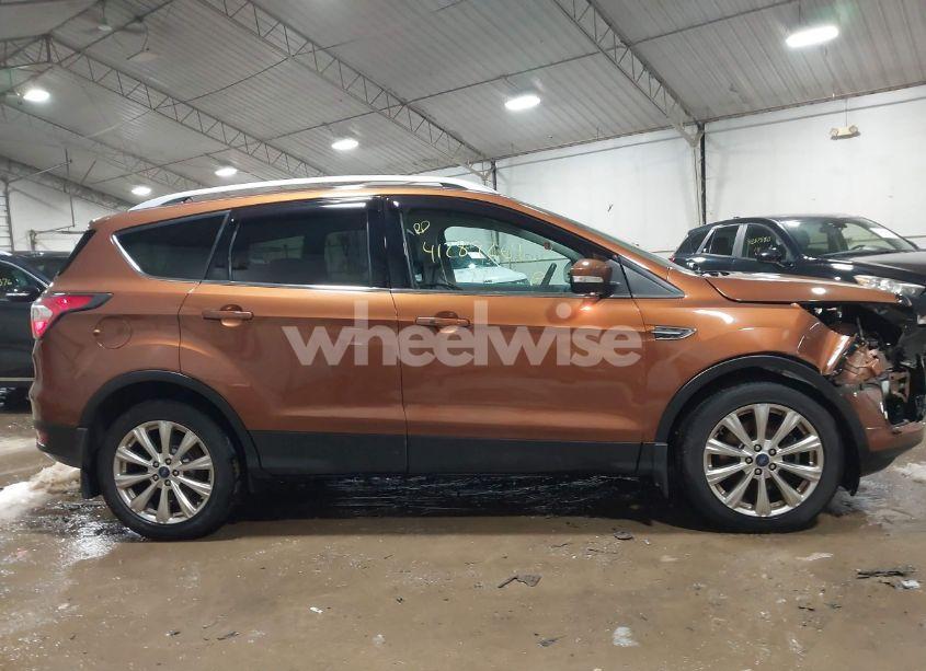 Photo 13 of 2017 Ford Escape TITANIUM (VIN 1FMCU9J99HUA47398)