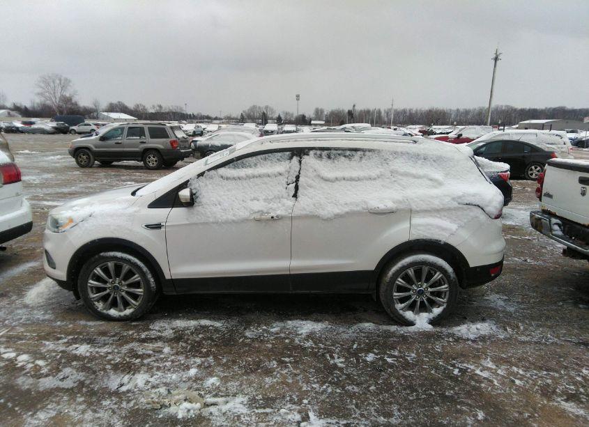 Photo 14 of 2017 Ford Escape TITANIUM (VIN 1FMCU9J99HUA56277)