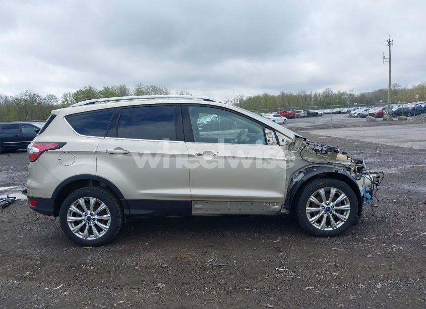 Photo 14 of 2017 Ford Escape TITANIUM (VIN 1FMCU9J99HUB50451)