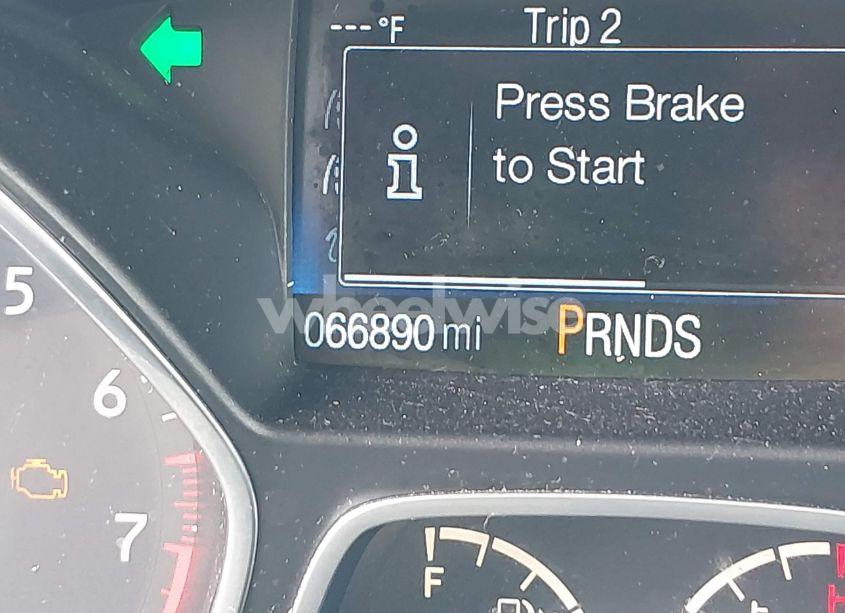 Photo 16 of 2017 Ford Escape TITANIUM (VIN 1FMCU9J99HUB50451)