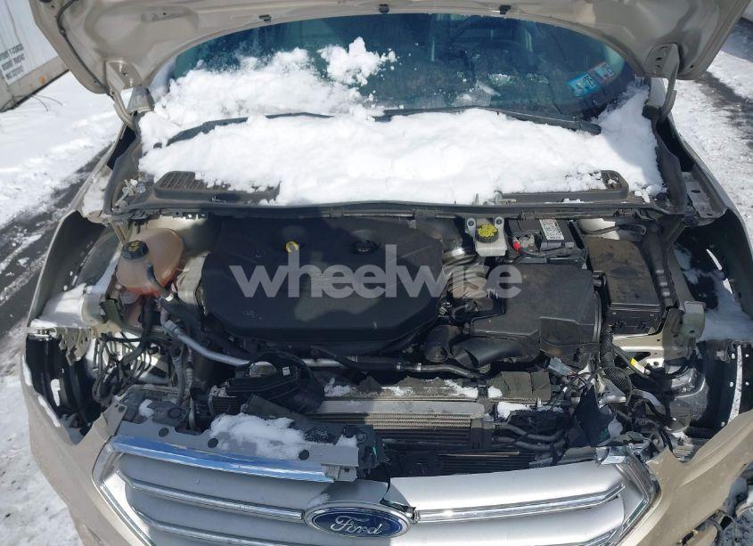 Photo 10 of 2017 Ford Escape TITANIUM (VIN 1FMCU9J99HUD37317)