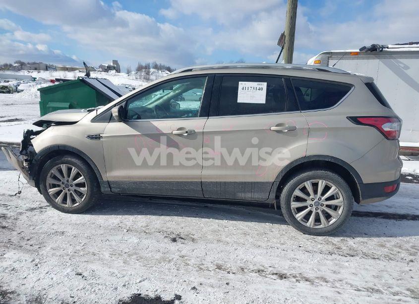 Photo 14 of 2017 Ford Escape TITANIUM (VIN 1FMCU9J99HUD37317)