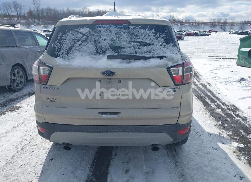 Photo 16 of 2017 Ford Escape TITANIUM (VIN 1FMCU9J99HUD37317)