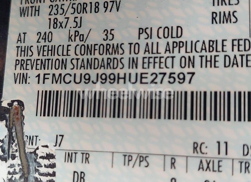 Photo 9 of 2017 Ford Escape TITANIUM (VIN 1FMCU9J99HUE27597)