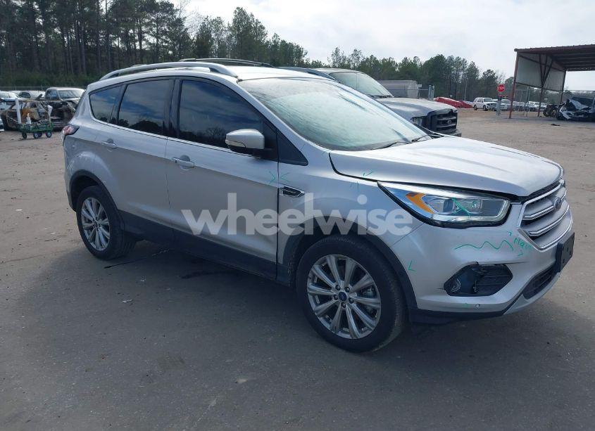 2018 Ford Escape TITANIUM (VIN 1FMCU9J99JUB17567) main photo