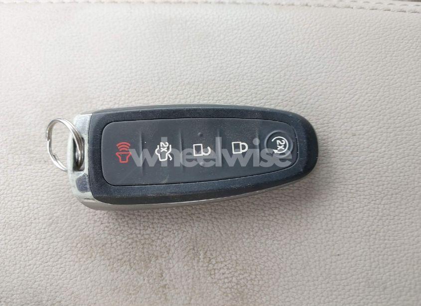 Photo 11 of 2018 Ford Escape TITANIUM (VIN 1FMCU9J99JUB50522)