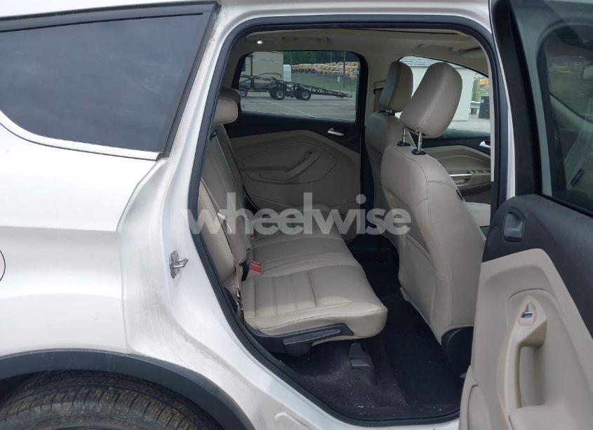 Photo 8 of 2018 Ford Escape TITANIUM (VIN 1FMCU9J99JUB50522)