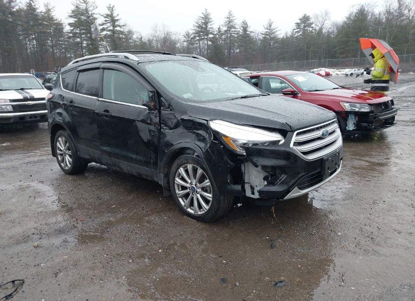 2018 Ford Escape TITANIUM (VIN 1FMCU9J99JUC84057) main photo