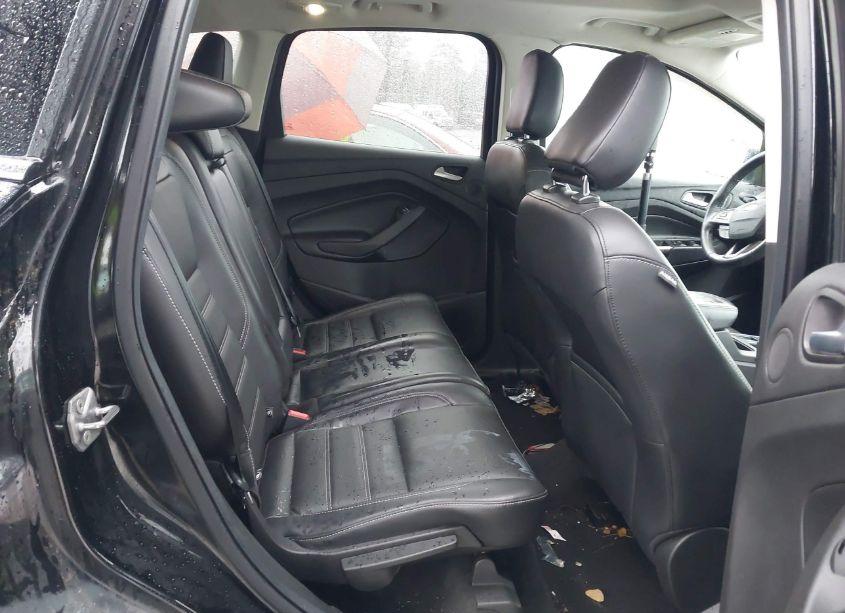 Photo 8 of 2018 Ford Escape TITANIUM (VIN 1FMCU9J99JUC84057)