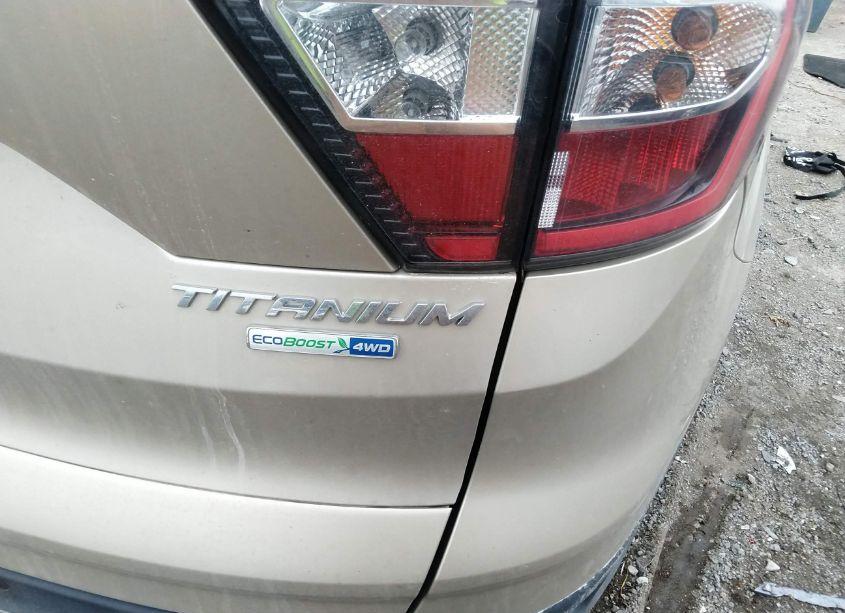 Photo 20 of 2018 Ford Escape TITANIUM (VIN 1FMCU9J99JUD51093)