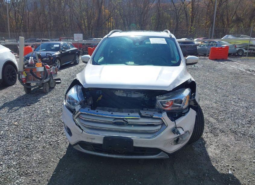 Photo 12 of 2019 Ford Escape TITANIUM (VIN 1FMCU9J99KUA30737)