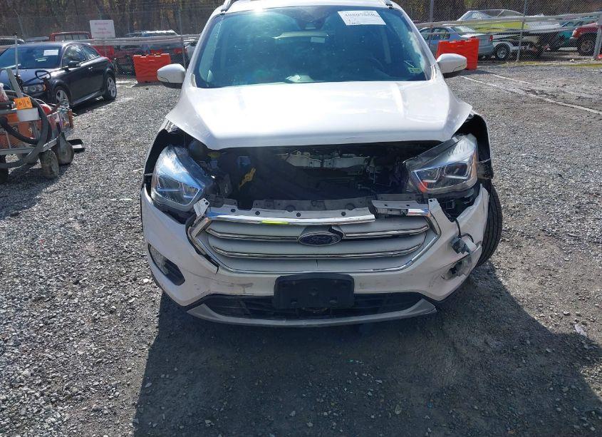 Photo 6 of 2019 Ford Escape TITANIUM (VIN 1FMCU9J99KUA30737)
