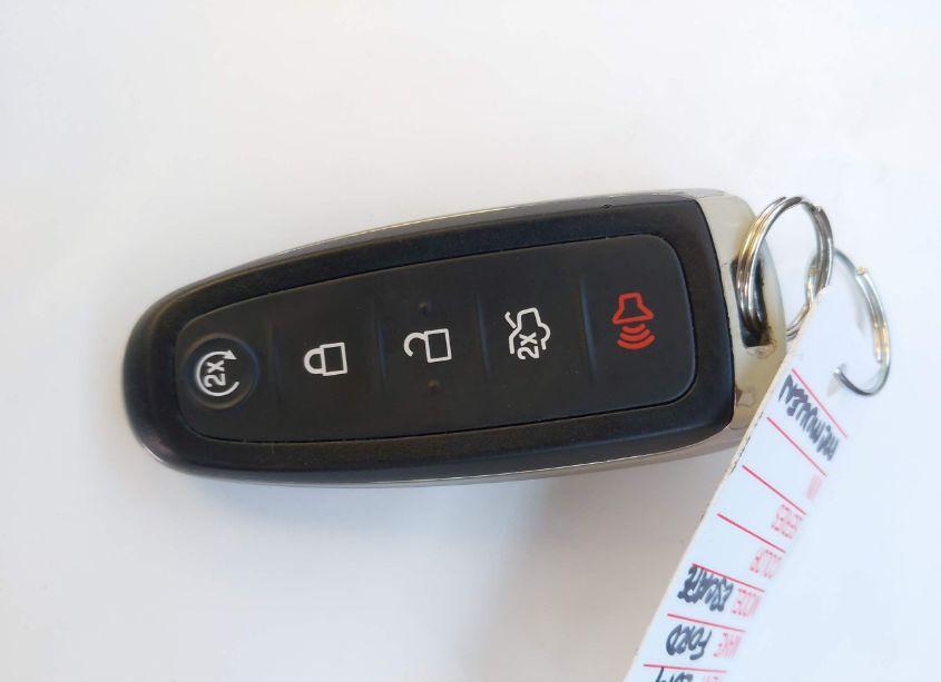 Photo 11 of 2019 Ford Escape TITANIUM (VIN 1FMCU9J99KUA66945)