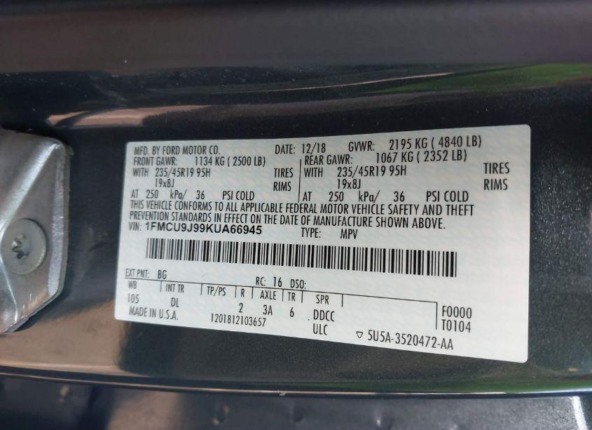 Photo 9 of 2019 Ford Escape TITANIUM (VIN 1FMCU9J99KUA66945)