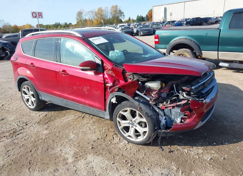 2019 Ford Escape TITANIUM (VIN 1FMCU9J99KUA69859) main photo