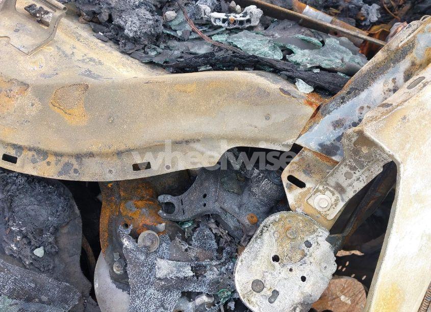 Photo 9 of 2019 Ford Escape TITANIUM (VIN 1FMCU9J99KUA72809)