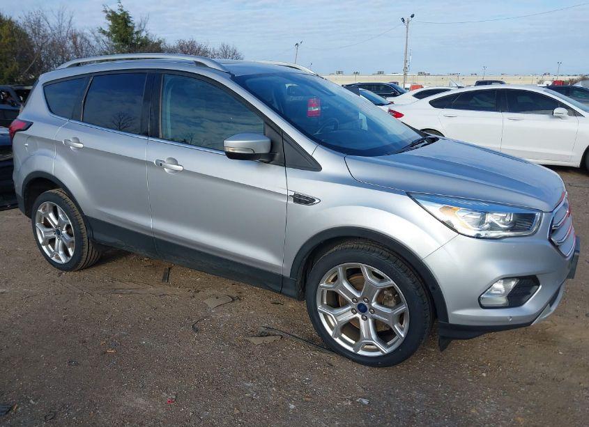 Photo 11 of 2019 Ford Escape TITANIUM (VIN 1FMCU9J99KUB42213)