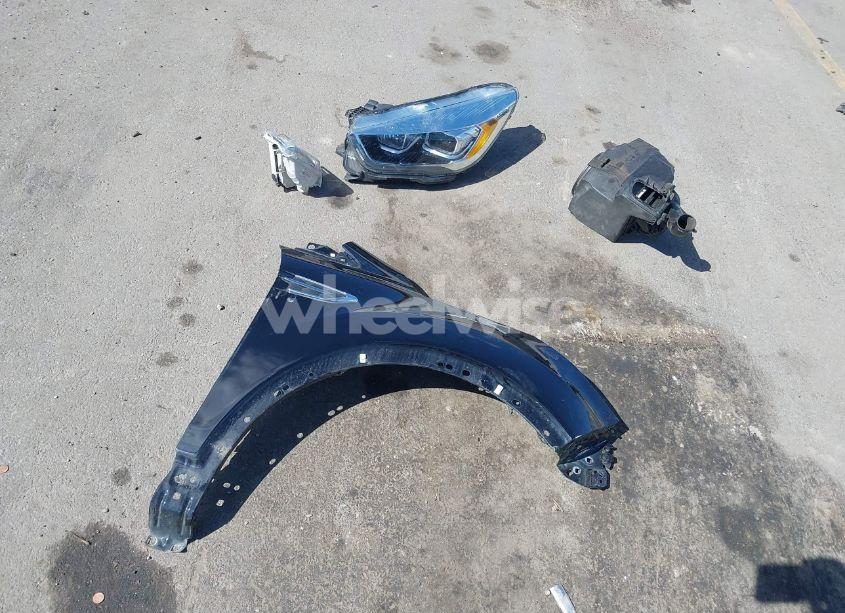 Photo 12 of 2019 Ford Escape TITANIUM (VIN 1FMCU9J99KUC44157)