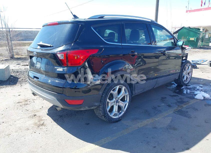 Photo 4 of 2019 Ford Escape TITANIUM (VIN 1FMCU9J99KUC44157)