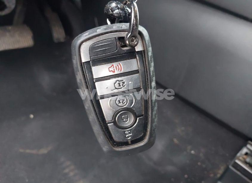 Photo 11 of 2020 Ford Escape TITANIUM (VIN 1FMCU9J99LUA39729)