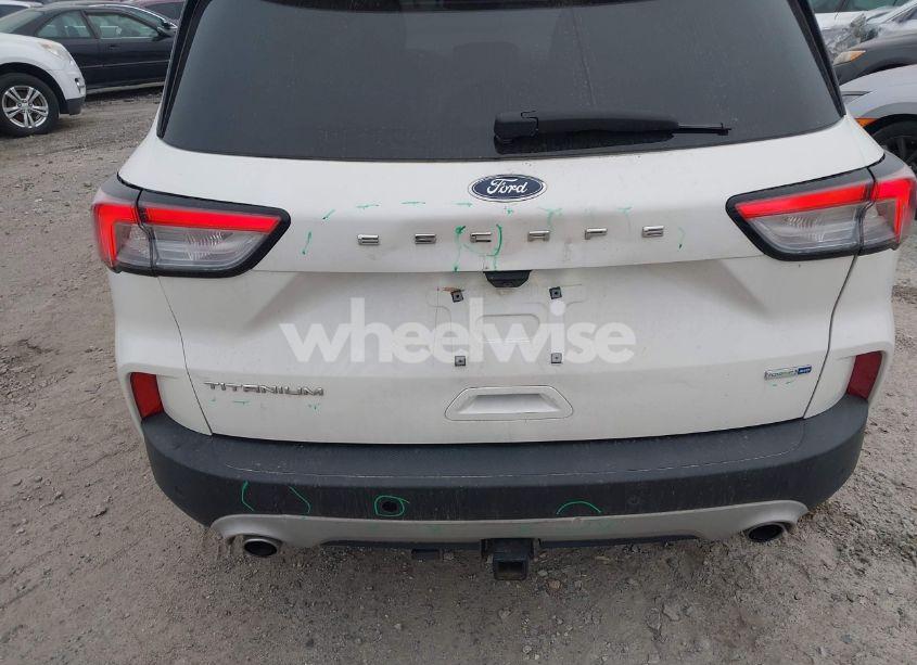 Photo 6 of 2020 Ford Escape TITANIUM (VIN 1FMCU9J99LUA39729)