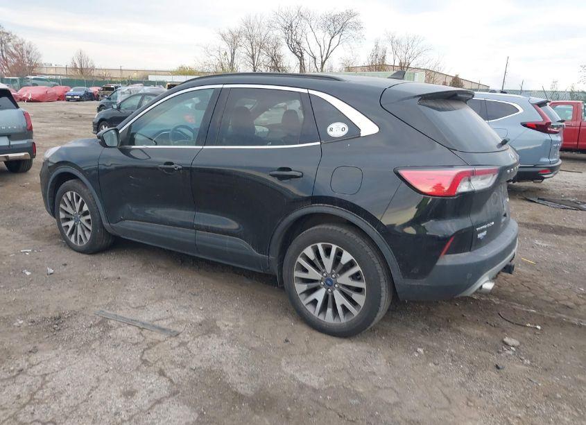 Photo 3 of 2020 Ford Escape TITANIUM (VIN 1FMCU9J99LUB16633)