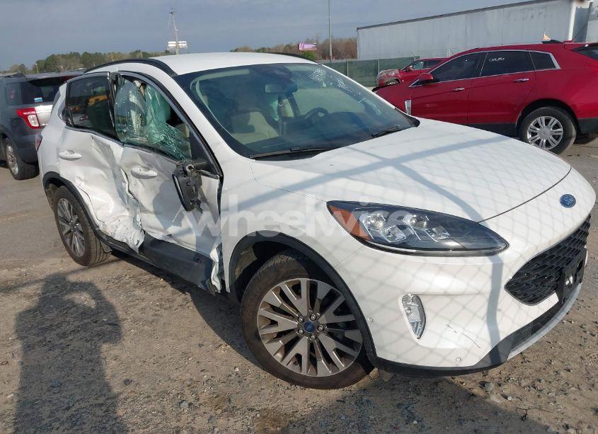2020 Ford Escape TITANIUM (VIN 1FMCU9J99LUB45419) main photo