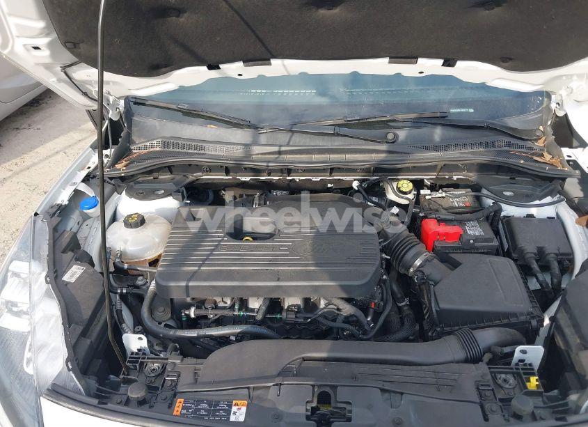 Photo 10 of 2020 Ford Escape TITANIUM (VIN 1FMCU9J99LUB45419)