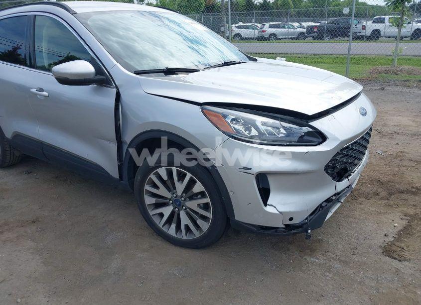 Photo 6 of 2020 Ford Escape TITANIUM (VIN 1FMCU9J99LUB45758)