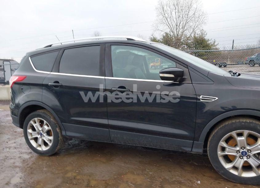 Photo 13 of 2014 Ford Escape TITANIUM (VIN 1FMCU9J9XEUA30654)