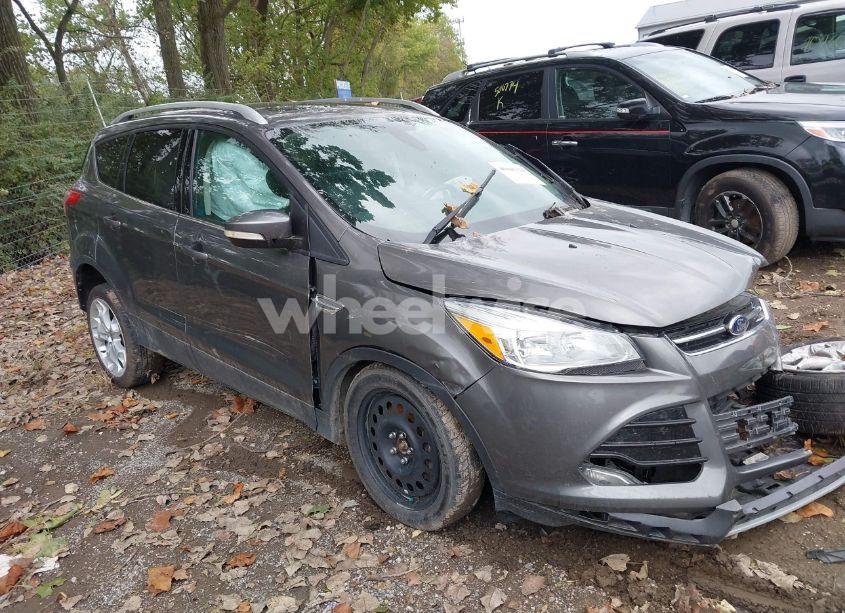 2014 Ford Escape TITANIUM (VIN 1FMCU9J9XEUA50676) main photo