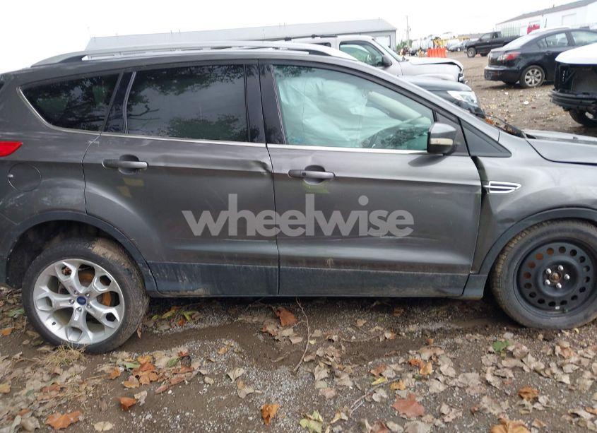 Photo 13 of 2014 Ford Escape TITANIUM (VIN 1FMCU9J9XEUA50676)