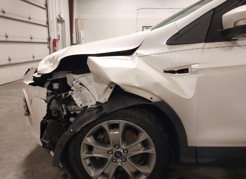 Photo 6 of 2014 Ford Escape TITANIUM (VIN 1FMCU9J9XEUA83547)