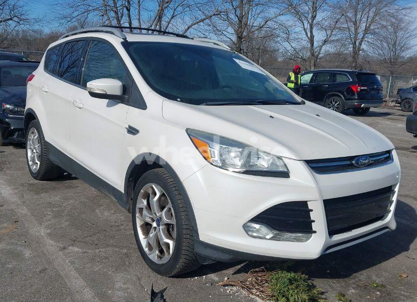 2014 Ford Escape TITANIUM (VIN 1FMCU9J9XEUB53516) main photo