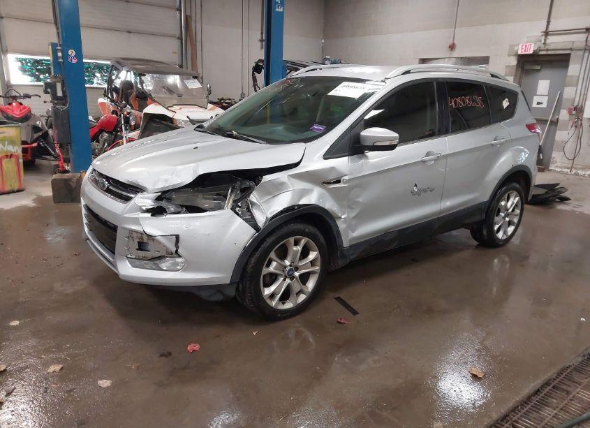 Photo 2 of 2014 Ford Escape TITANIUM (VIN 1FMCU9J9XEUB66492)