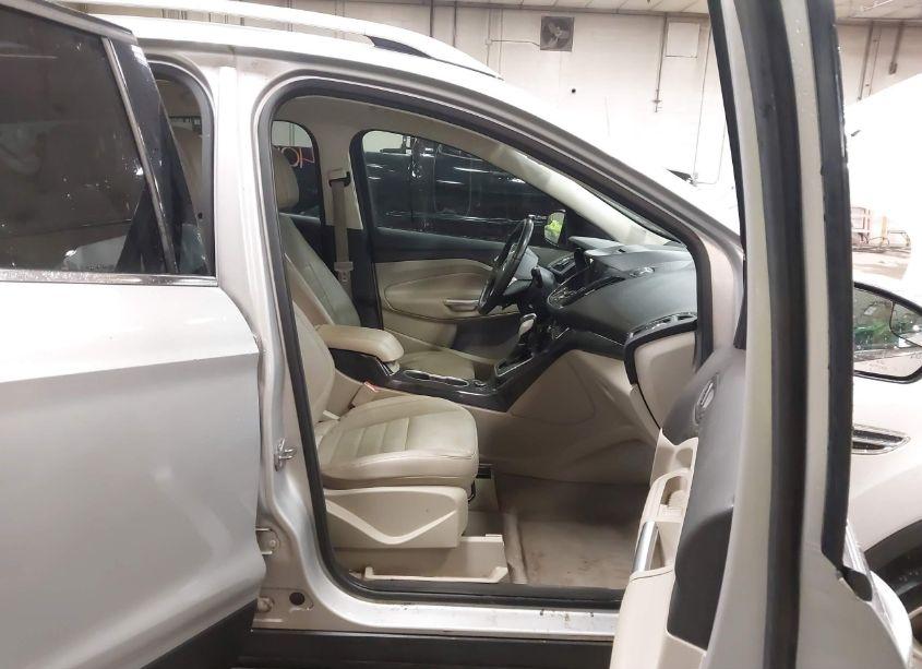 Photo 5 of 2014 Ford Escape TITANIUM (VIN 1FMCU9J9XEUB66492)