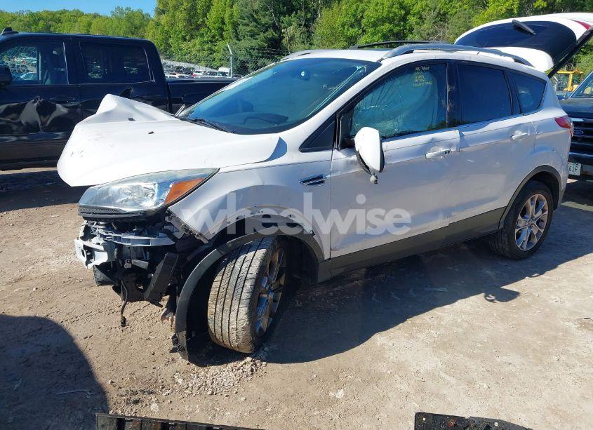 Photo 2 of 2015 Ford Escape TITANIUM (VIN 1FMCU9J9XFUA35967)
