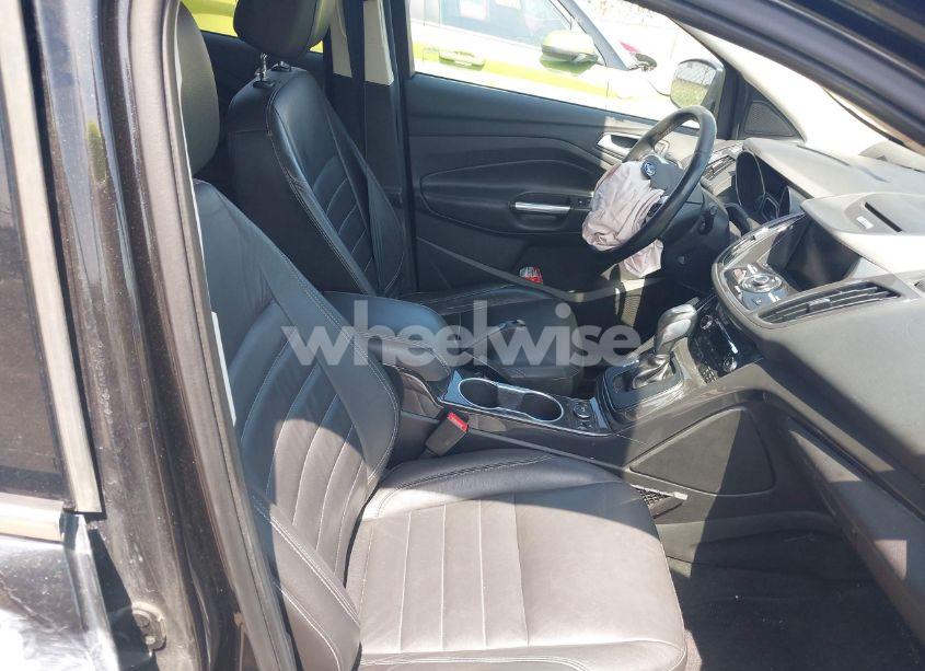 Photo 5 of 2015 Ford Escape TITANIUM (VIN 1FMCU9J9XFUB21425)