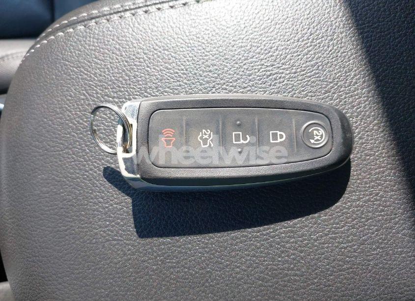 Photo 11 of 2016 Ford Escape TITANIUM (VIN 1FMCU9J9XGUA89514)