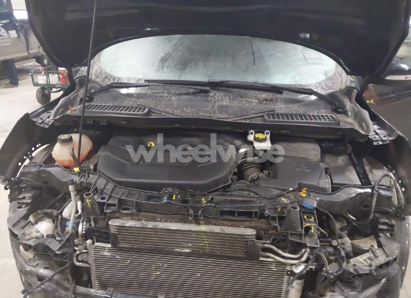 Photo 10 of 2017 Ford Escape TITANIUM (VIN 1FMCU9J9XHUB51401)